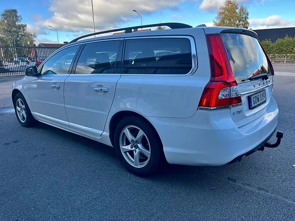 Volvo V70 2015 photo 4