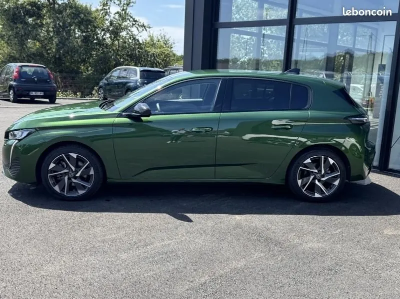 Peugeot 308 2024 photo 2