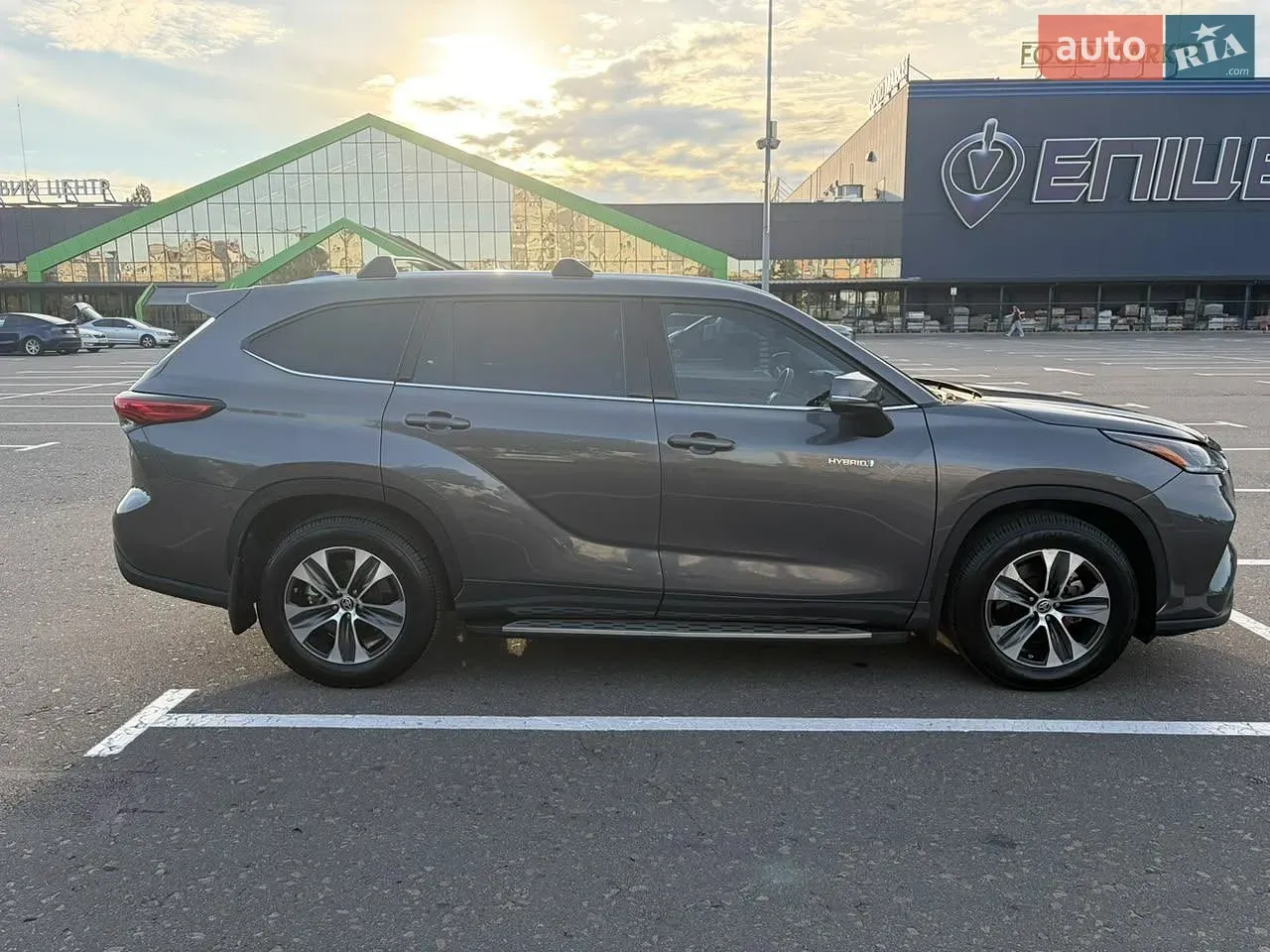 Toyota Highlander 2021 photo 5