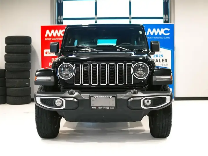 Jeep Wrangler 2024 photo 3