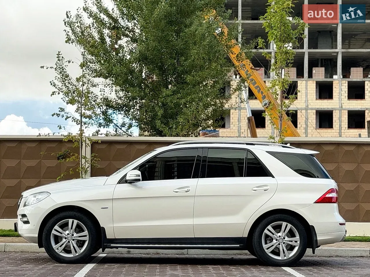 Mercedes-Benz M-Class 2012 photo 3