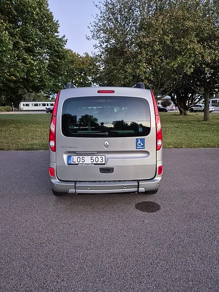 Renault Kangoo Express 2011 photo 3