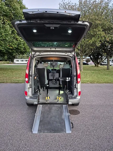 Renault Kangoo Express 2011 photo 5