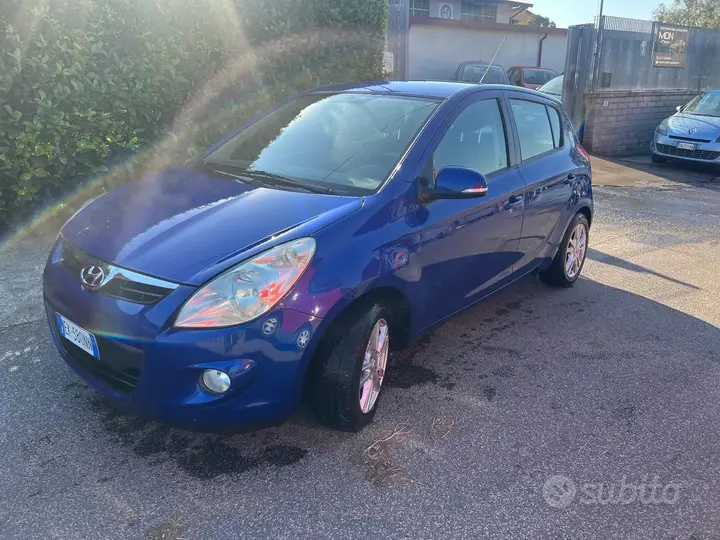 Hyundai I20