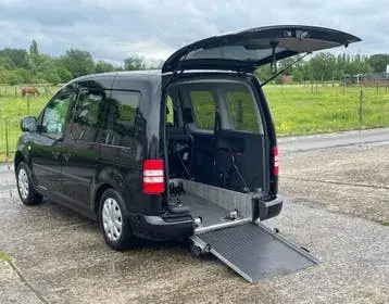 Volkswagen Caddy 2011 photo 2
