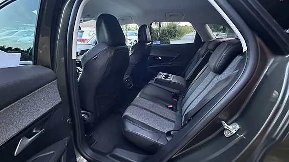 Peugeot 3008 2017 photo 3