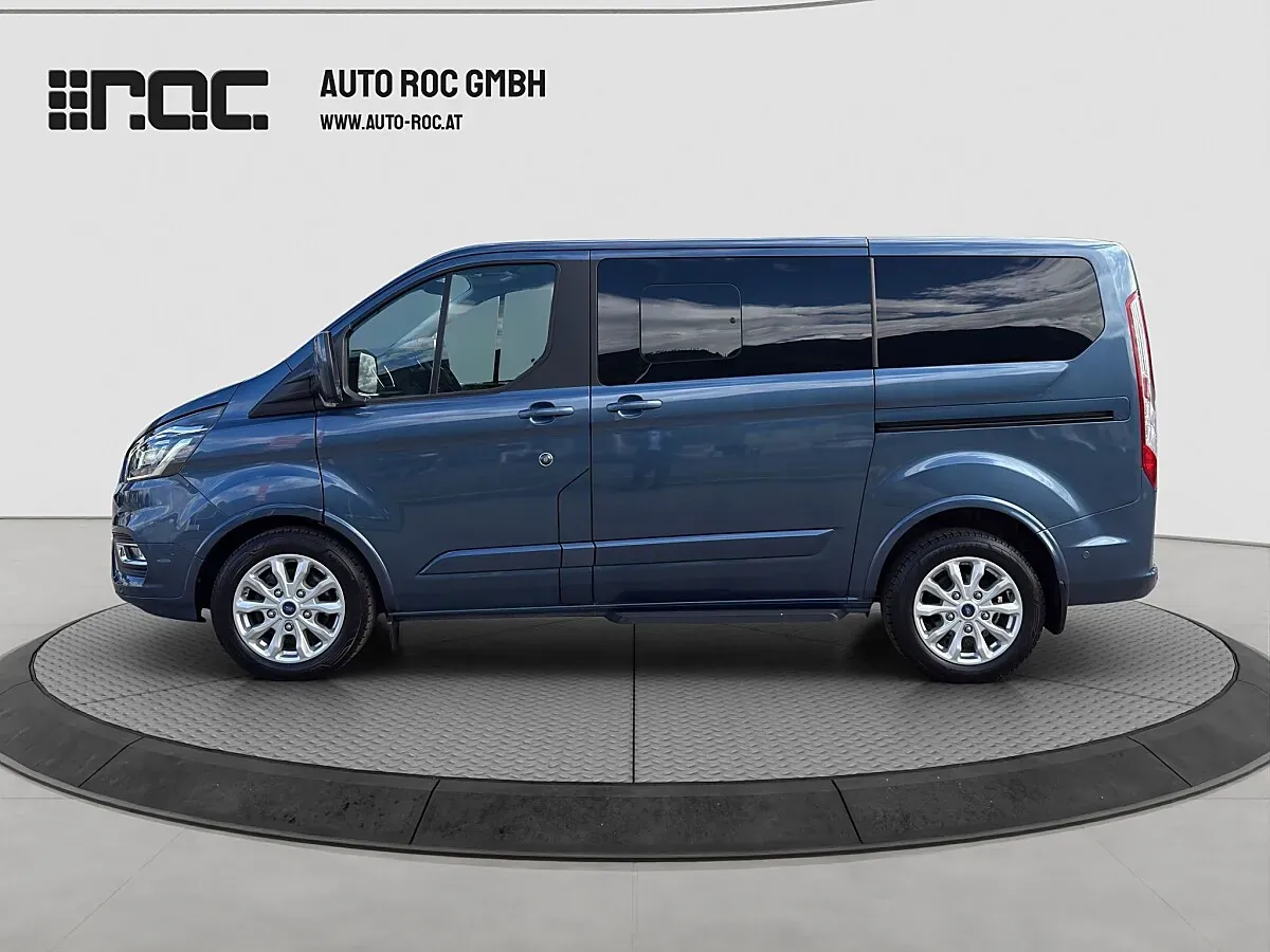Ford Tourneo Custom 2022 photo 2