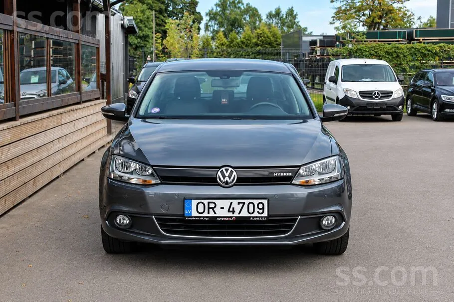 Volkswagen Jetta 2013 photo 4