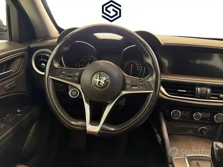 Alfa Romeo Stelvio 2019 photo 3