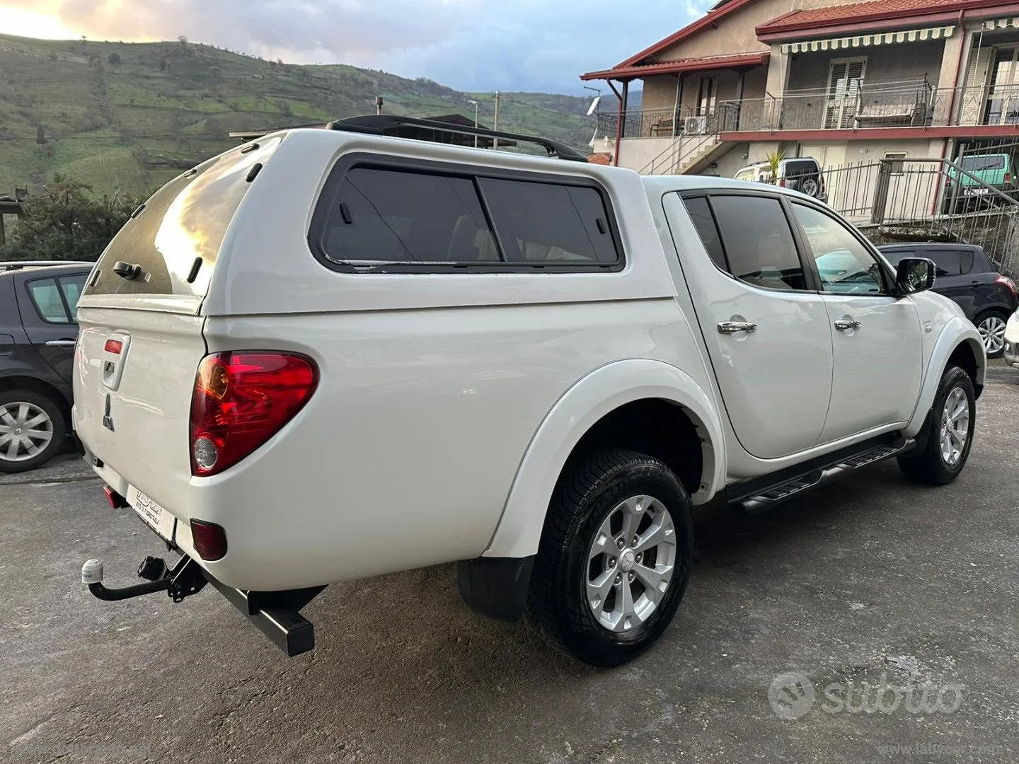 Mitsubishi L200 2012 photo 5