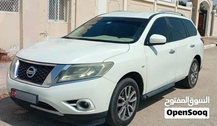 Nissan Pathfinder 2015 photo 3