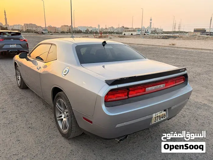 Dodge Challenger 2013 photo 3