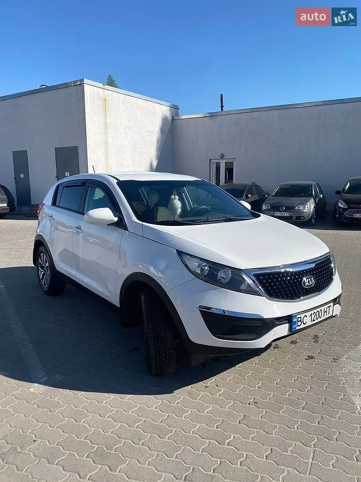 Kia Sportage 2013 photo 2