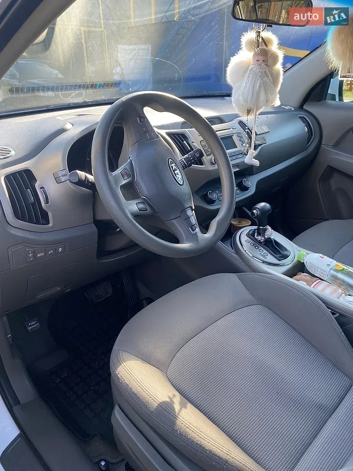 Kia Sportage 2013 photo 5