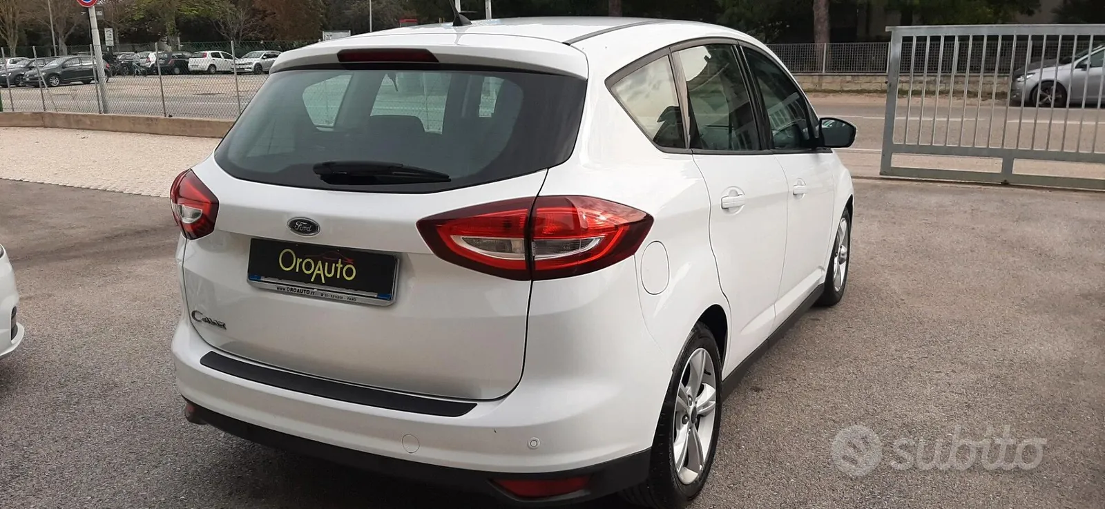 Ford C-Max 2016 photo 5