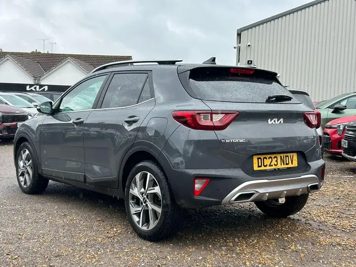Kia Stonic 2023 photo 4