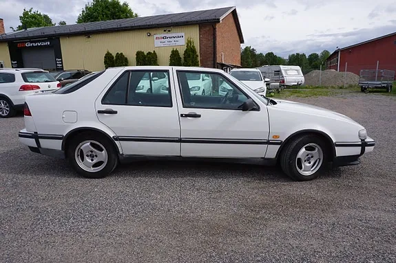 Saab 9000 1998 photo 2