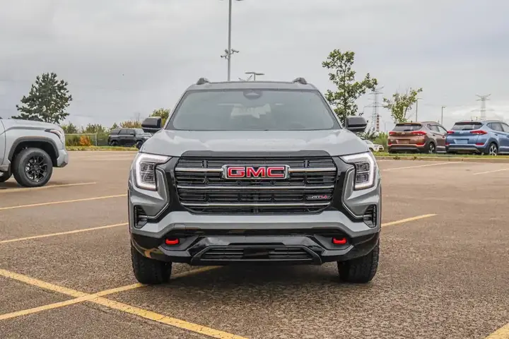 GMC Terrain 2027 photo 3