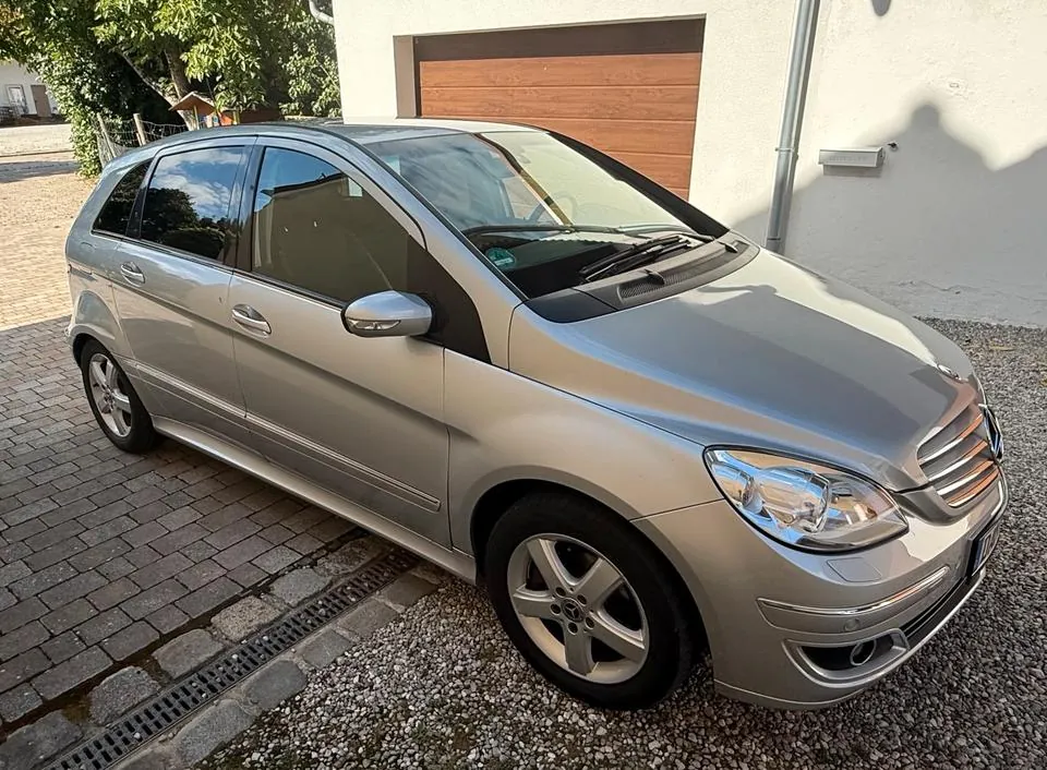 Mercedes-Benz B-Class