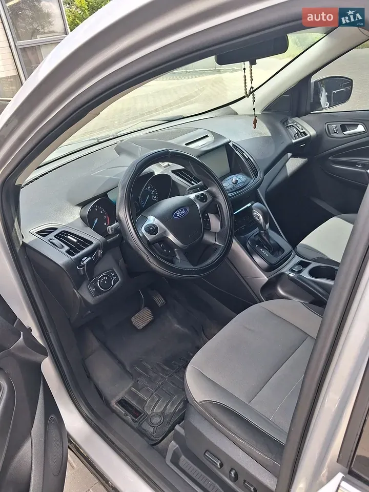 Ford Escape 2014 photo 4