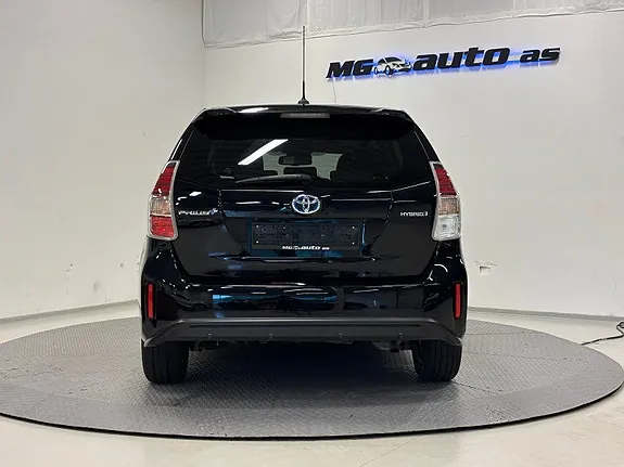 Toyota Prius 2018 photo 5