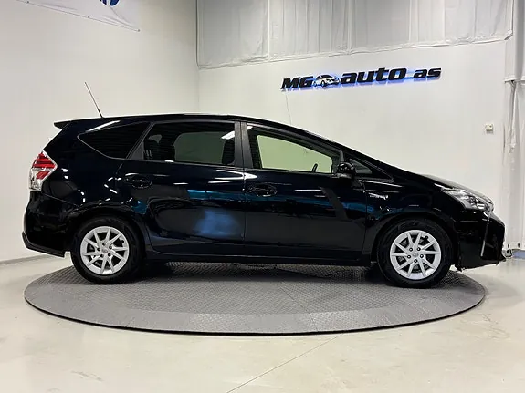 Toyota Prius 2018 photo 3