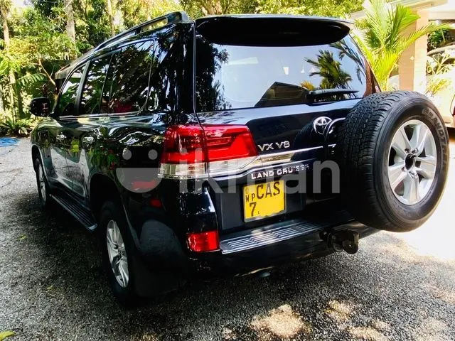 Toyota Land Cruiser Sahara 2015 photo 4