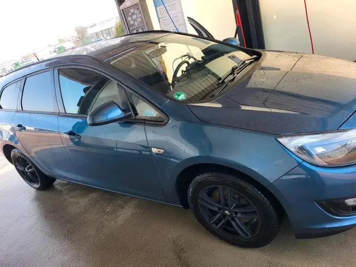 Opel Astra Sports Tourer