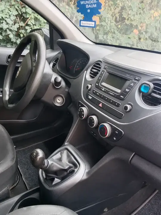 Hyundai I10 2017 photo 3
