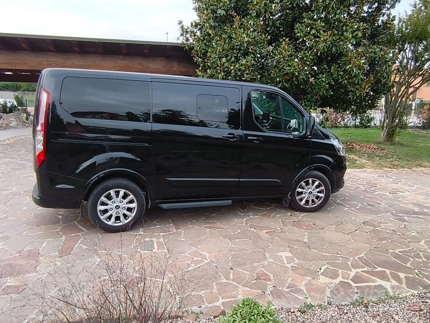 Ford Tourneo Custom