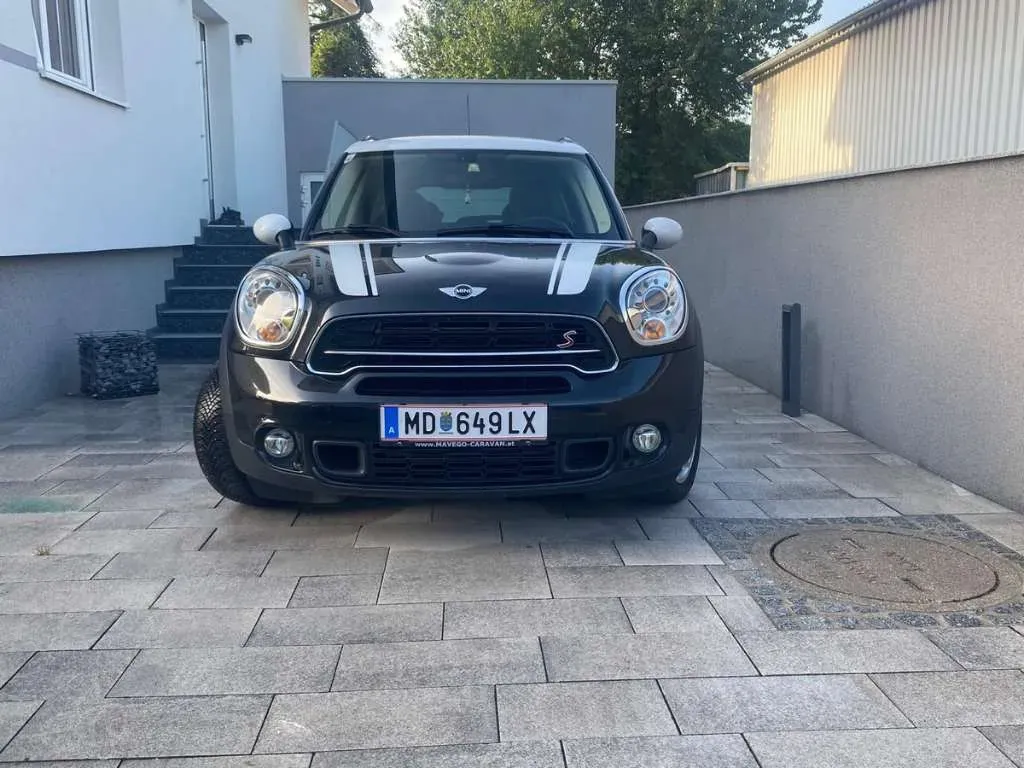 Mini Countryman 2015 photo 2