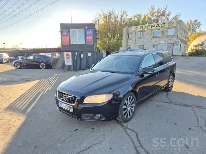 Volvo V70 2013 photo 4