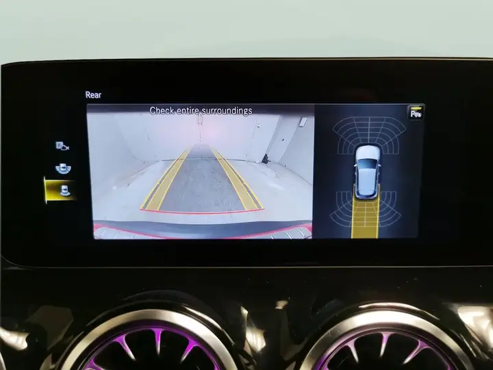 Mercedes-Benz Eqa 2023 photo 5