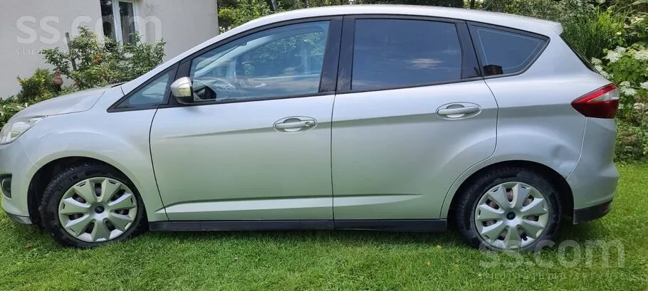 Ford C-Max 2015 photo 4