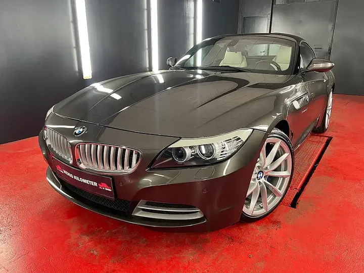 BMW Z4 2009 photo 2