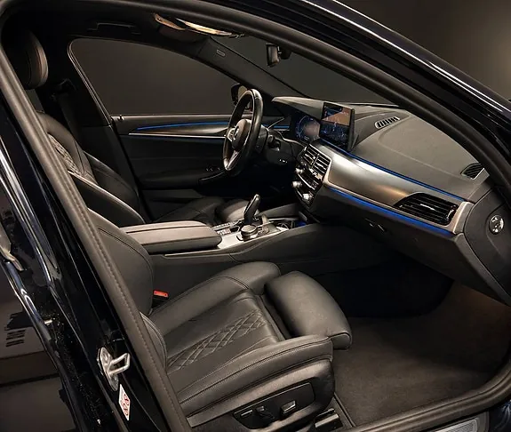 BMW 530E 2023 photo 4