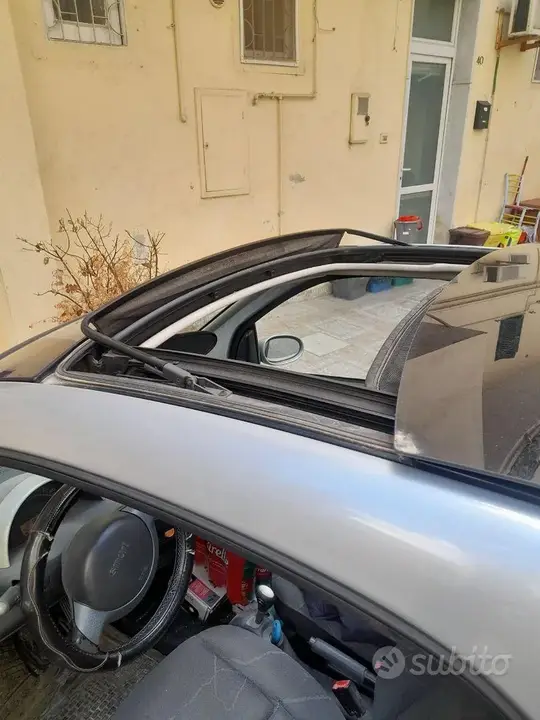 Smart 700 2006 photo 3