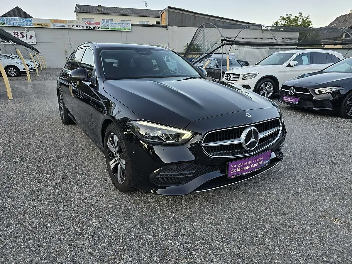 Mercedes-Benz C-Class 2023 photo 3