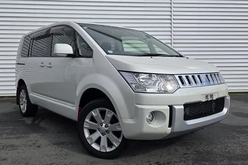 Mitsubishi Delica