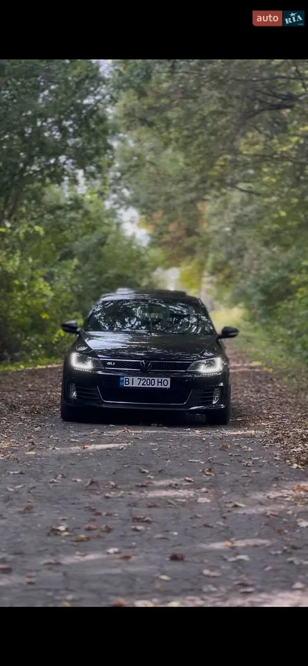 Volkswagen Jetta 2013 photo 2