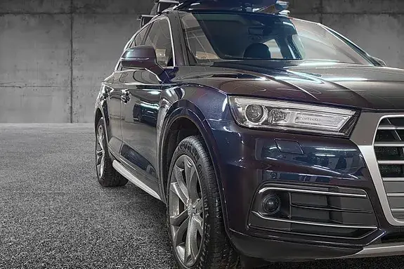 Audi Q5 2018 photo 2