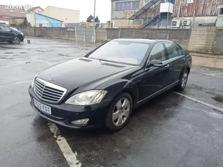 Mercedes-Benz S-Class 2006 photo 2
