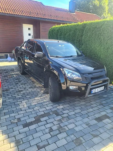 Isuzu D-Max 2013 photo 2