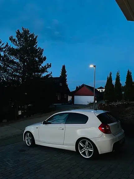 BMW 118I