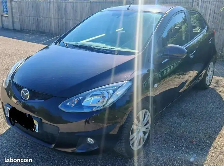Mazda 2