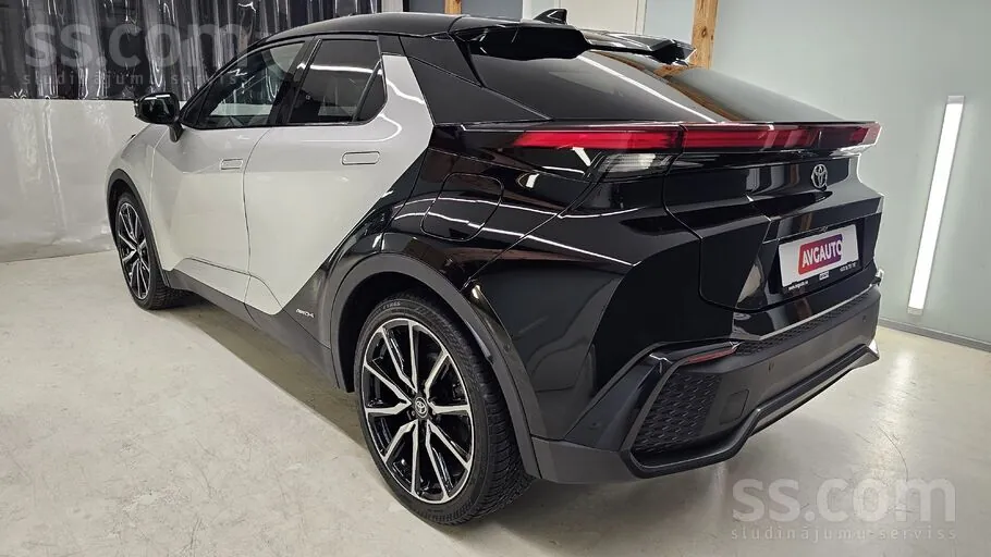 Toyota C-Hr 2024 photo 4