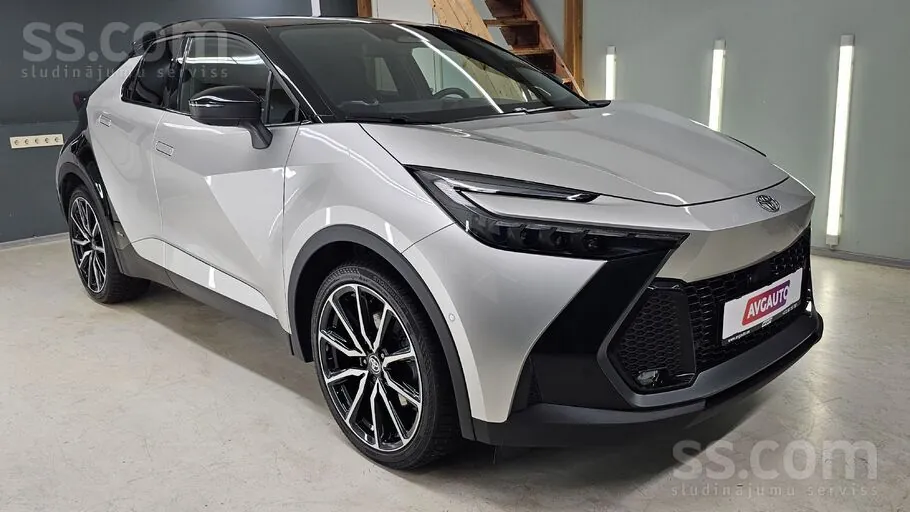 Toyota C-Hr 2024 photo 3