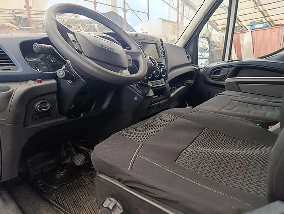 Iveco Daily 2018 photo 5