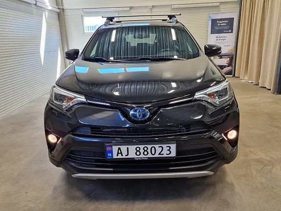 Toyota Rav4 2018 photo 2