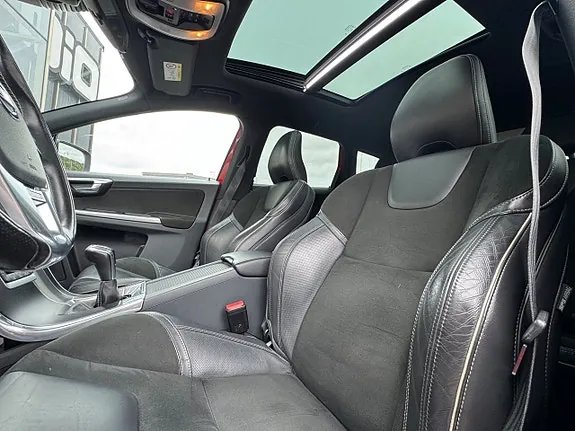 Volvo Xc60 2017 photo 4